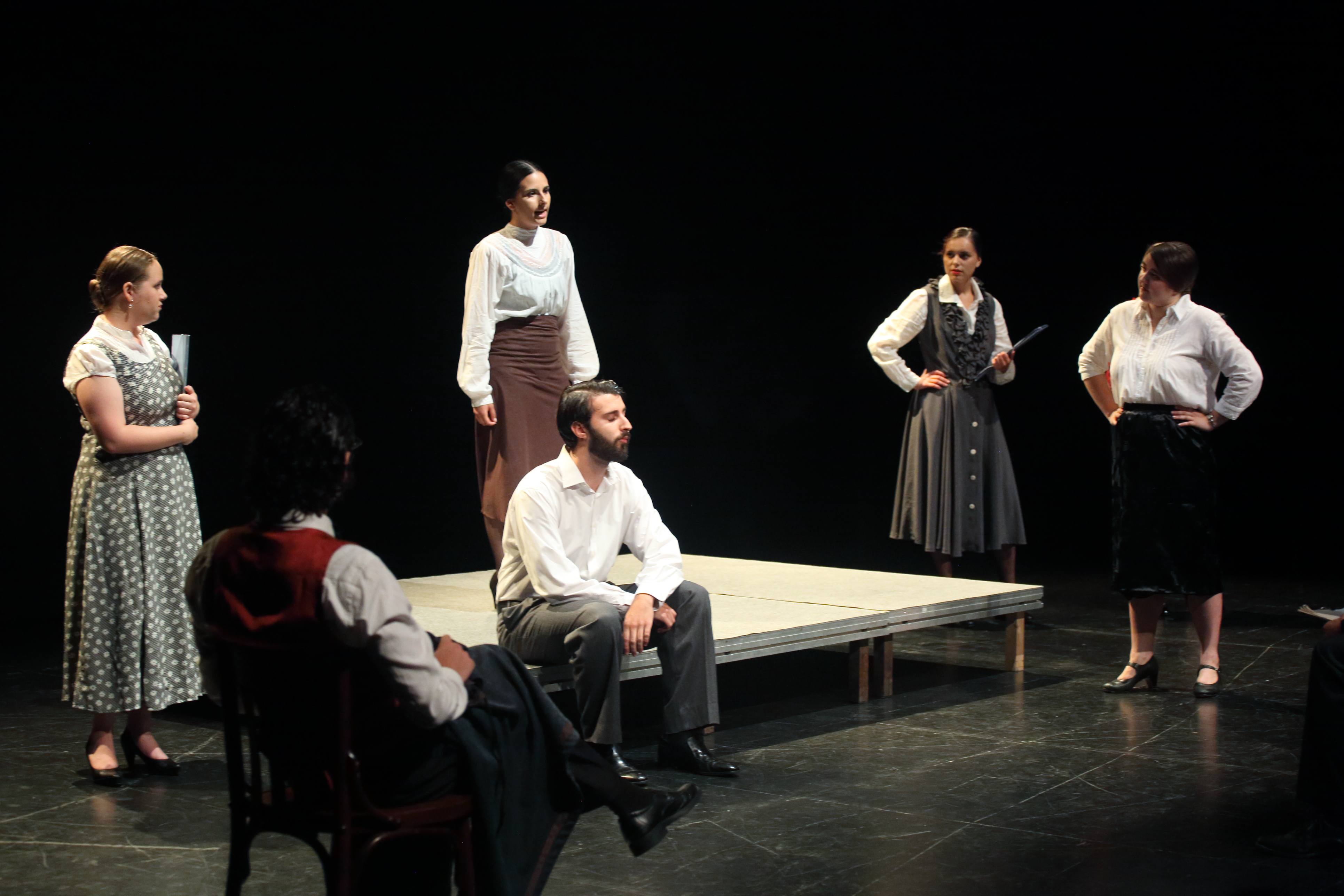 En defensa de la cultura 1937-2018. ASSAIG, Grup de teatre de la Universitat de València