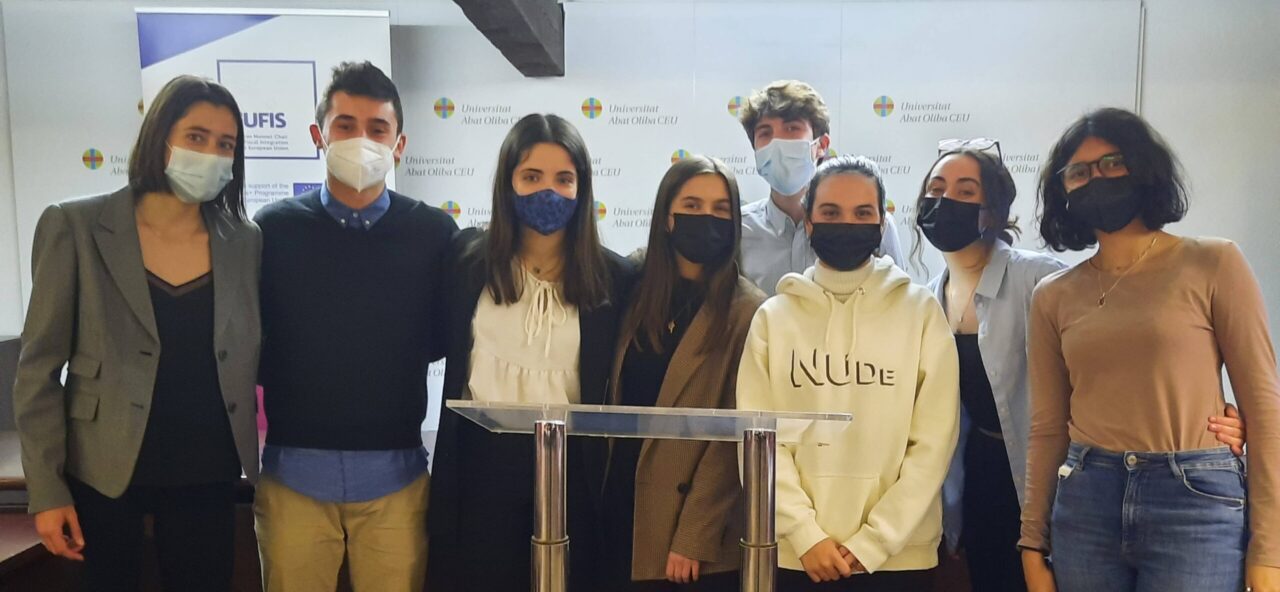 Equip campió fase local UAO. Lliga de Debat de Secundària i Batxillerat