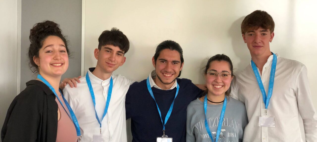 Equip campió flocal UIC. Lliga de Debat de Secundària i Batxillerat